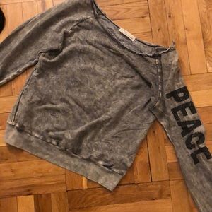 Vintage Havana Live Free Love long sleeve top